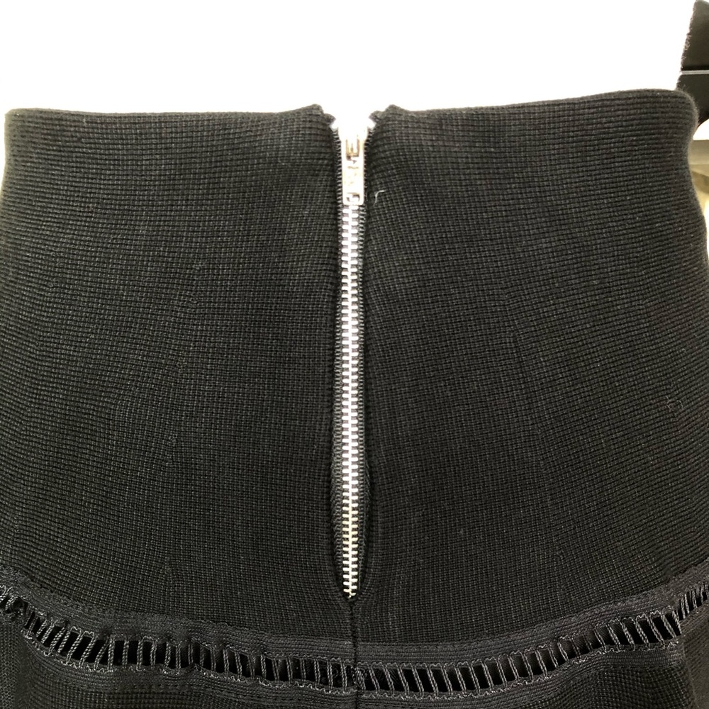 😍 CUTE Flared Mini Skirt 😍 - Picture 6 of 7